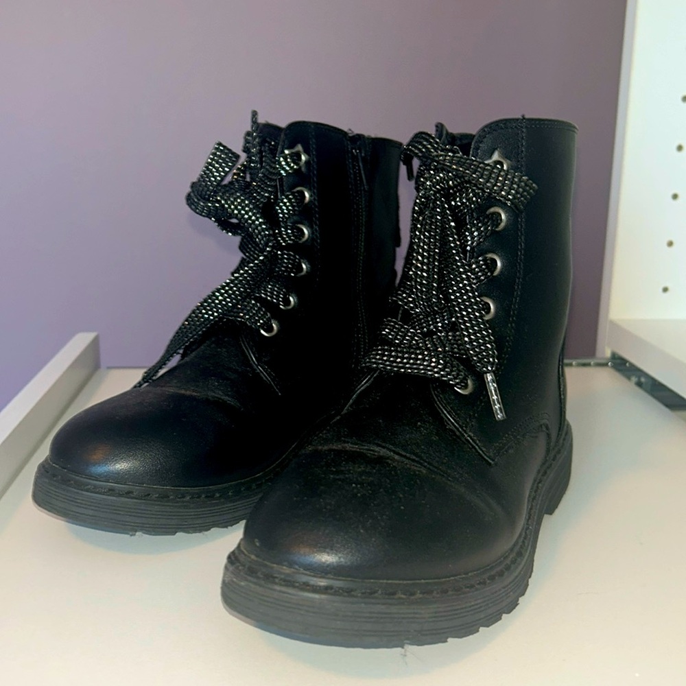 Girls Boots